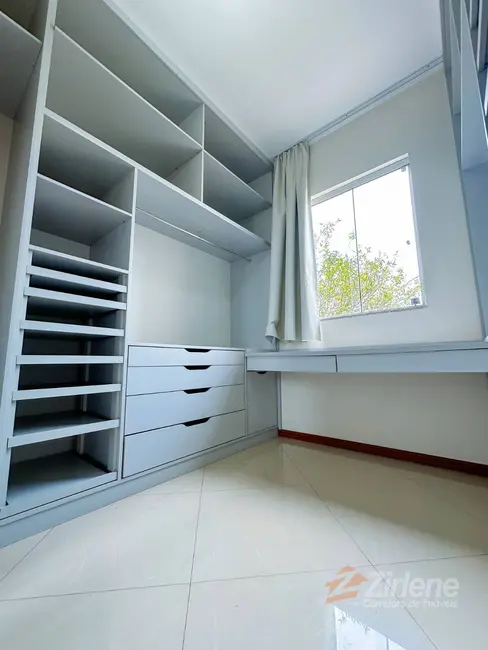 Foto 23 de Casa com 3 quartos à venda, 250m2 em Sol Nascente, Guarapari - ES