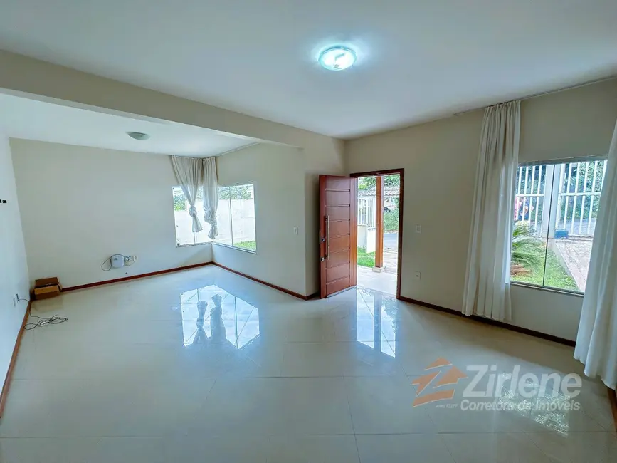 Foto 11 de Casa com 3 quartos à venda, 250m2 em Sol Nascente, Guarapari - ES