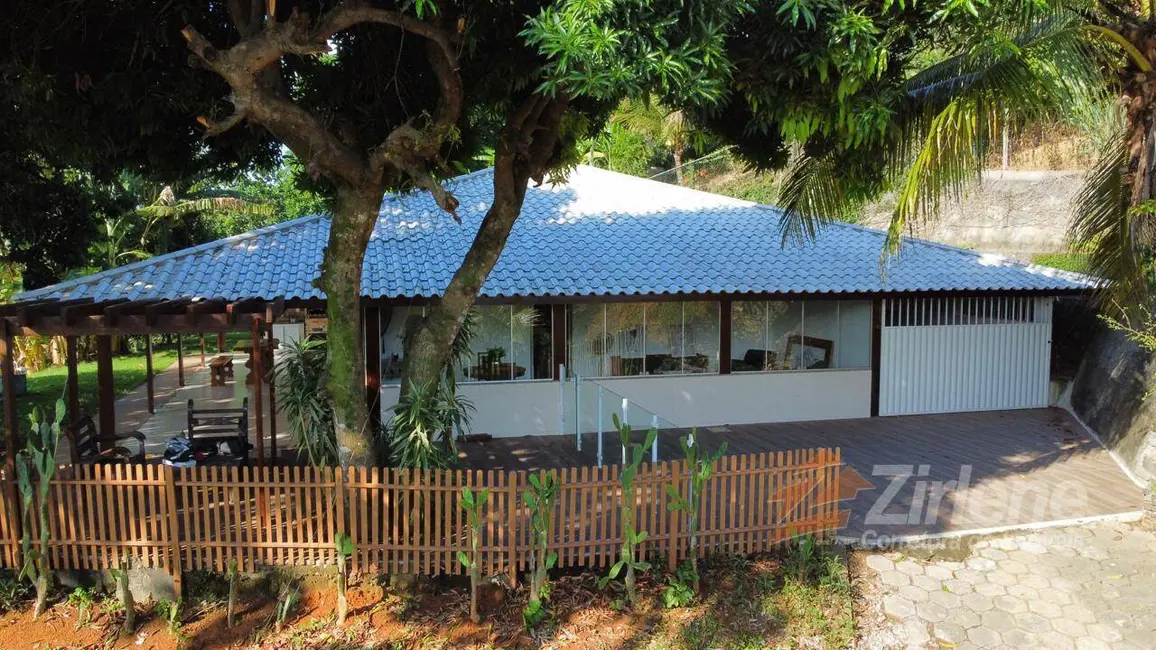 Foto 2 de Chácara com 4 quartos à venda, 5900m2 em Anchieta - ES