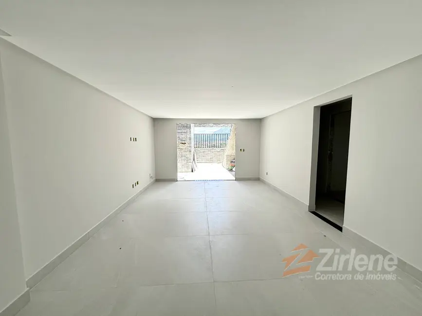 Cobertura com 3 quartos à venda, 240m2 em Praia do Morro, Guarapari - ES - imagem 5 Foto 5 de Cobertura com 3 quartos à venda, 240m2 em Praia do Morro, Guarapari - ES