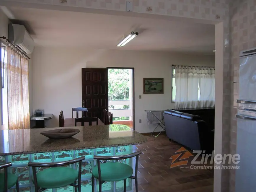 Apartamento com 6 quartos à venda, 360m2 em Praia do Morro, Guarapari - ES - imagem 6 Foto 6 de Apartamento com 6 quartos à venda, 360m2 em Praia do Morro, Guarapari - ES