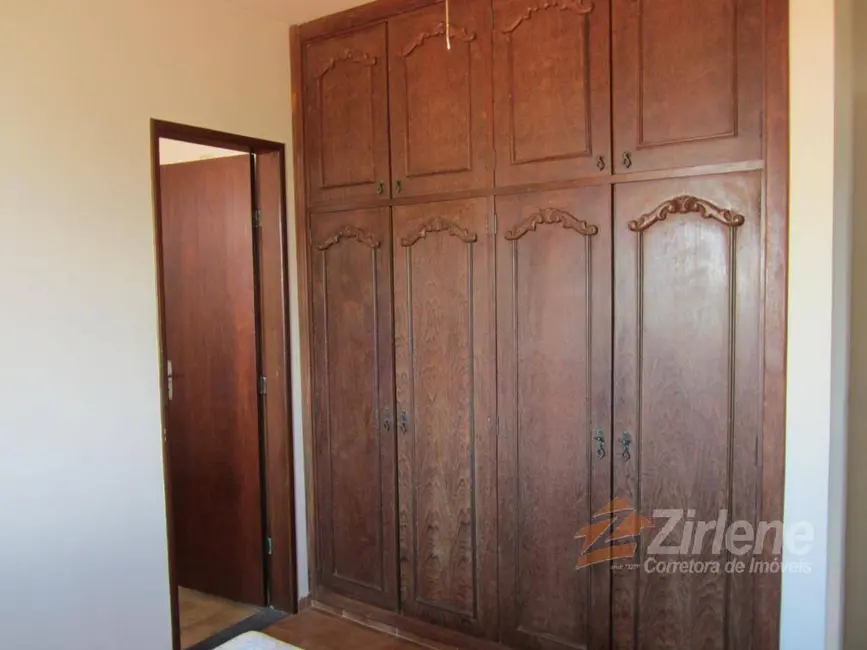 Apartamento com 6 quartos à venda, 360m2 em Praia do Morro, Guarapari - ES - imagem 9 Foto 9 de Apartamento com 6 quartos à venda, 360m2 em Praia do Morro, Guarapari - ES