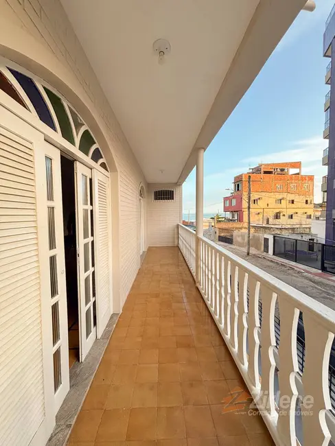 Foto 5 de Casa com 6 quartos à venda, 362m2 em Praia do Riacho, Guarapari - ES
