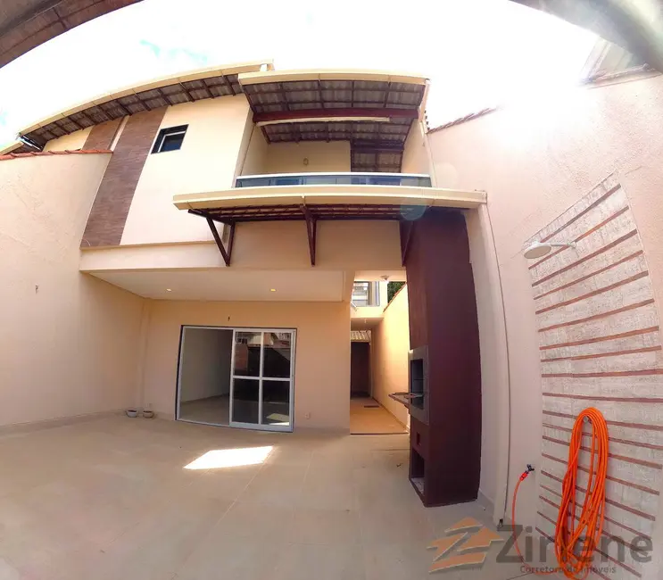 Foto 1 de Casa com 3 quartos à venda, 137m2 em Praia do Morro, Guarapari - ES