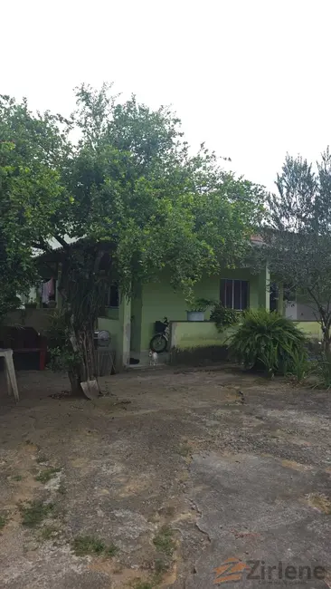 Foto 2 de Casa com 3 quartos à venda, 250m2 em São Gabriel, Guarapari - ES