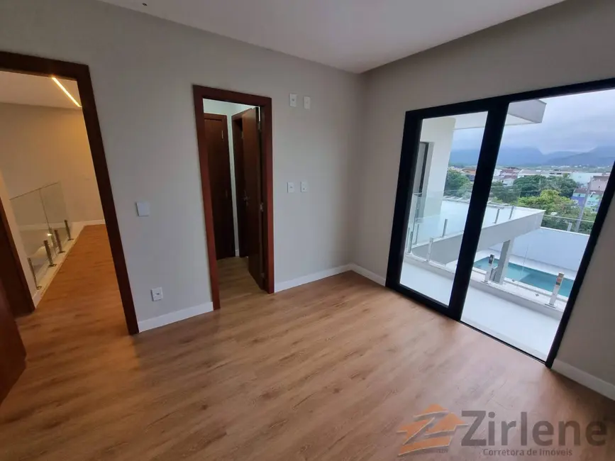 Foto 14 de Casa à venda, 270m2 em Jardim Boa Vista, Guarapari - ES