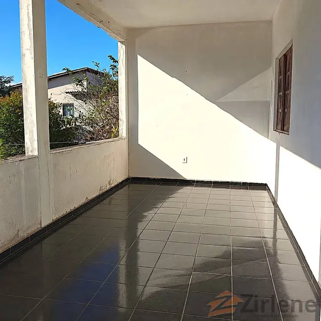 Casa com 3 quartos à venda em Itapebussu, Guarapari - ES - imagem 1 Foto 1 de Casa com 3 quartos à venda em Itapebussu, Guarapari - ES