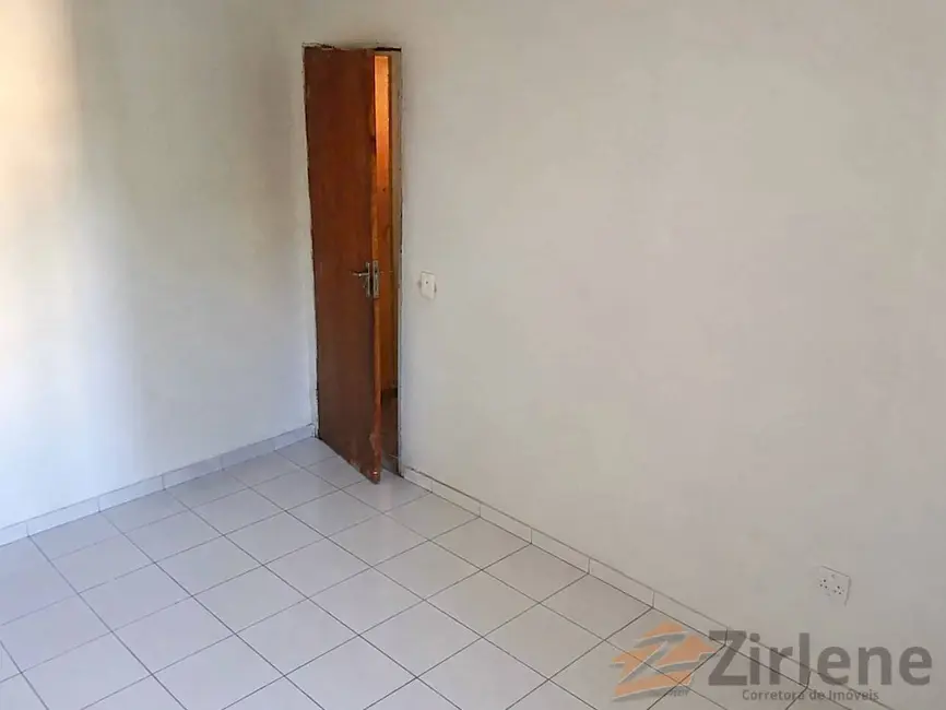 Casa com 3 quartos à venda em Itapebussu, Guarapari - ES - imagem 8 Foto 8 de Casa com 3 quartos à venda em Itapebussu, Guarapari - ES