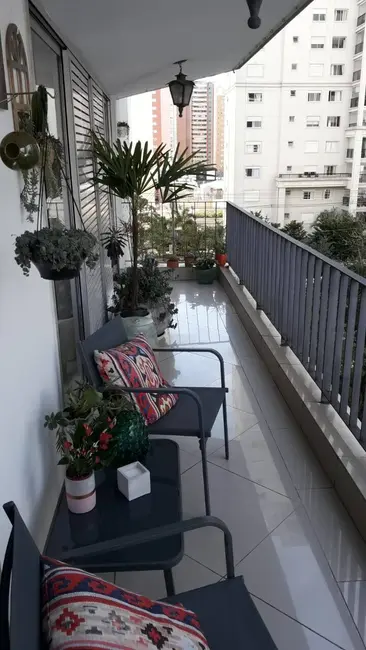 Foto 6 de Apartamento com 3 quartos para alugar, 170m2 em Indianópolis, São Paulo - SP