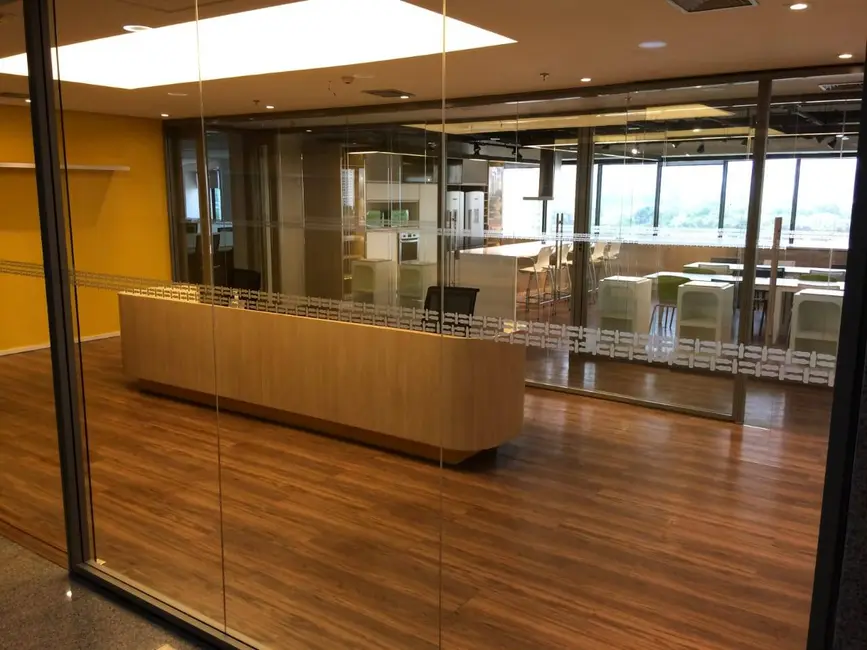 Sala Comercial para alugar, 922m2 em Chácara Itaim, São Paulo - SP - imagem 9 Foto 9 de Sala Comercial para alugar, 922m2 em Chácara Itaim, São Paulo - SP