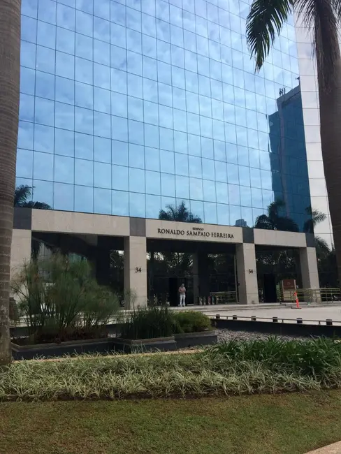 Sala Comercial para alugar, 922m2 em Chácara Itaim, São Paulo - SP - imagem 6 Foto 6 de Sala Comercial para alugar, 922m2 em Chácara Itaim, São Paulo - SP