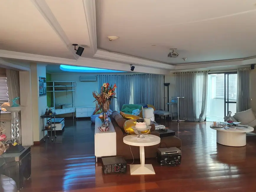 Foto 1 de Apartamento com 4 quartos à venda e para alugar, 550m2 em Real Parque, São Paulo - SP
