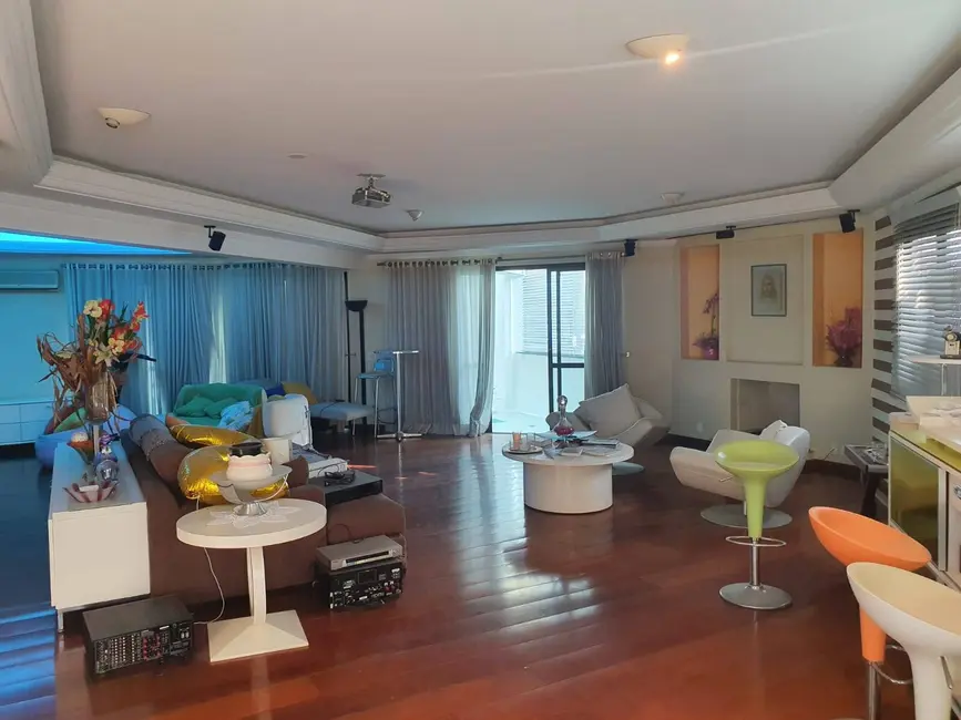 Foto 2 de Apartamento com 4 quartos à venda e para alugar, 550m2 em Real Parque, São Paulo - SP