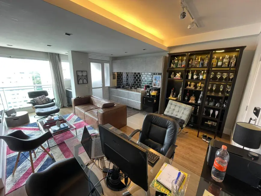 Foto 2 de Apartamento com 1 quarto à venda, 45m2 em Santo Amaro, São Paulo - SP