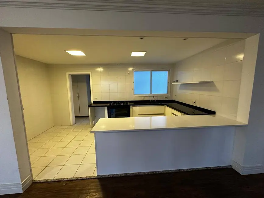 Apartamento com 3 quartos à venda, 128m2 em Vila Andrade, São Paulo - SP - imagem 8 Foto 8 de Apartamento com 3 quartos à venda, 128m2 em Vila Andrade, São Paulo - SP