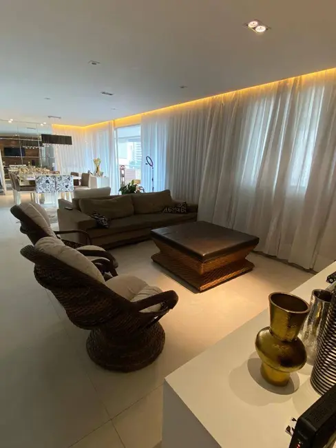 Apartamento com 3 quartos à venda, 177m2 em Jardim Monte Kemel, São Paulo - SP - imagem 2 Foto 2 de Apartamento com 3 quartos à venda, 177m2 em Jardim Monte Kemel, São Paulo - SP