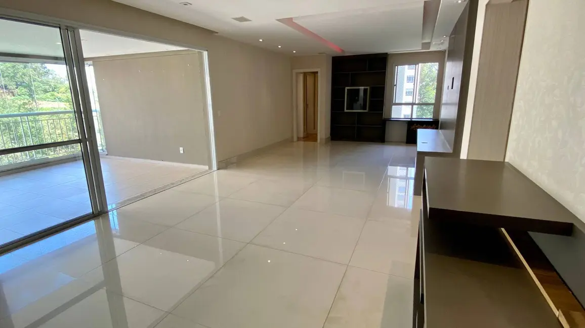 Apartamento com 3 quartos à venda, 168m2 em Vila Andrade, São Paulo - SP - imagem 5 Foto 5 de Apartamento com 3 quartos à venda, 168m2 em Vila Andrade, São Paulo - SP