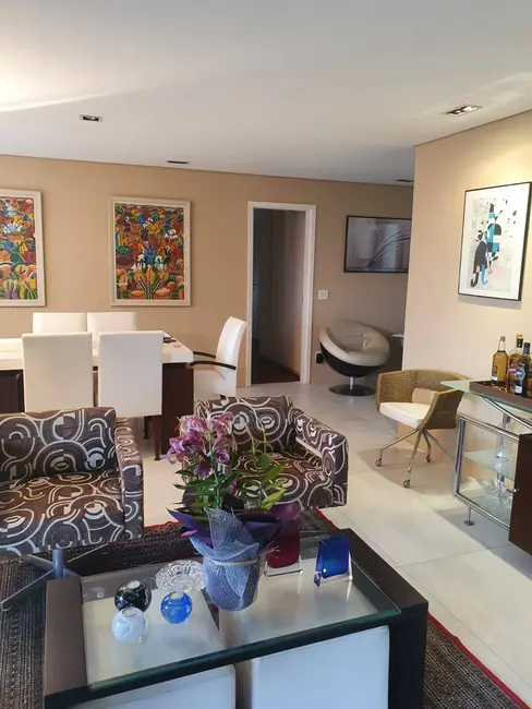 Foto 6 de Apartamento com 4 quartos à venda e para alugar, 225m2 em Vila Suzana, São Paulo - SP