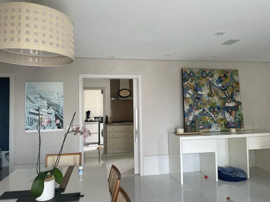 Apartamento com 3 quartos à venda, 128m2 em Vila Andrade, São Paulo - SP - imagem 3 Foto 3 de Apartamento com 3 quartos à venda, 128m2 em Vila Andrade, São Paulo - SP