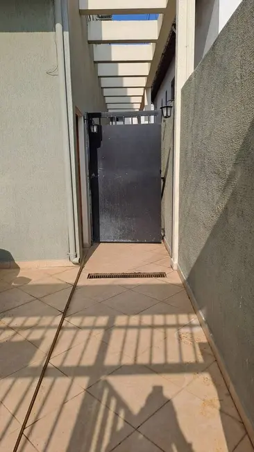 Sala Comercial à venda e para alugar, 550m2 em Chácara Santo Antônio (Zona Sul), São Paulo - SP - imagem 4 Foto 4 de Sala Comercial à venda e para alugar, 550m2 em Chácara Santo Antônio (Zona Sul), São Paulo - SP