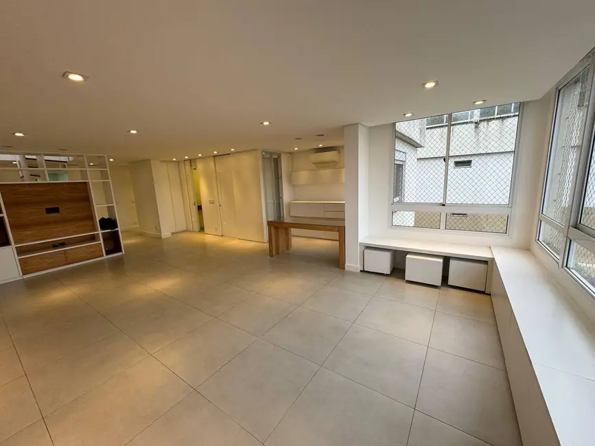 Foto 8 de Apartamento com 3 quartos à venda, 275m2 em Paraíso do Morumbi, São Paulo - SP