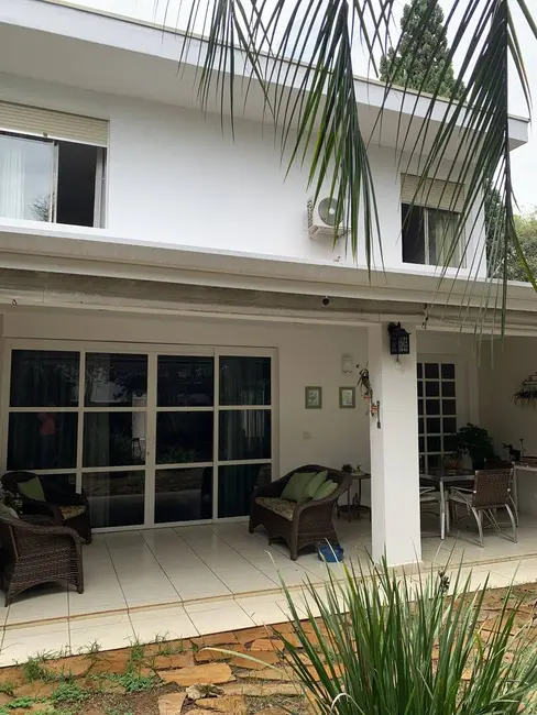 Foto 1 de Casa com 4 quartos à venda, 322m2 em Indianópolis, São Paulo - SP