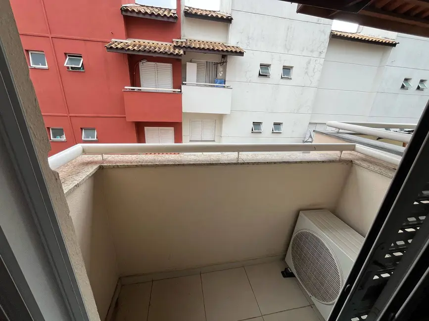 Foto 6 de Casa com 3 quartos à venda, 127m2 em Jardim São Luís, São Paulo - SP