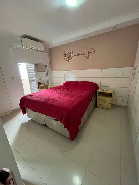 Foto 8 de Casa com 3 quartos à venda, 127m2 em Jardim São Luís, São Paulo - SP