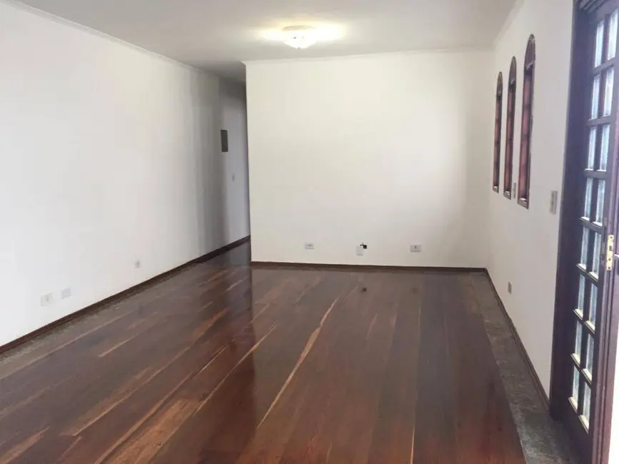 Casa com 2 quartos à venda, 55m2 em Jardim Alpino, São Paulo - SP - imagem 3 Foto 3 de Casa com 2 quartos à venda, 55m2 em Jardim Alpino, São Paulo - SP