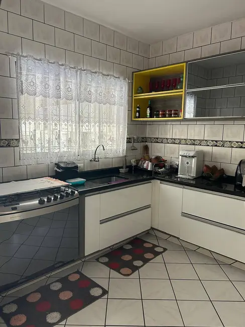 Foto 7 de Casa com 3 quartos à venda, 127m2 em Jardim Capão Redondo, São Paulo - SP