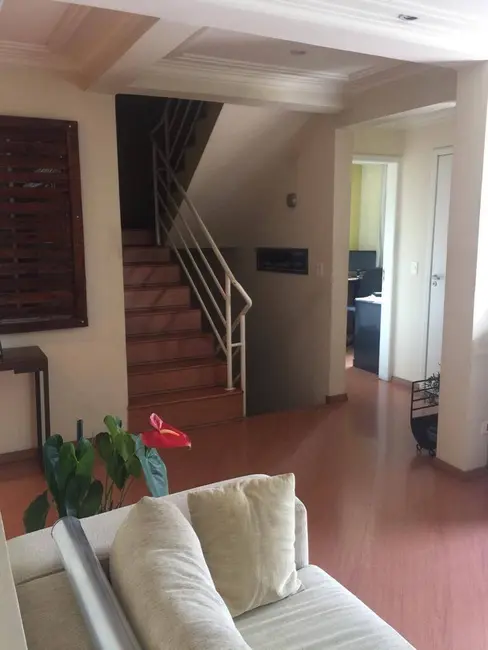 Foto 2 de Casa com 3 quartos à venda, 600m2 em Vila Gomes Cardim, São Paulo - SP