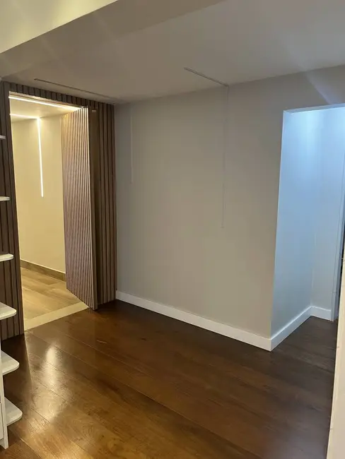 Foto 2 de Apartamento com 4 quartos à venda, 245m2 em Vila Suzana, São Paulo - SP