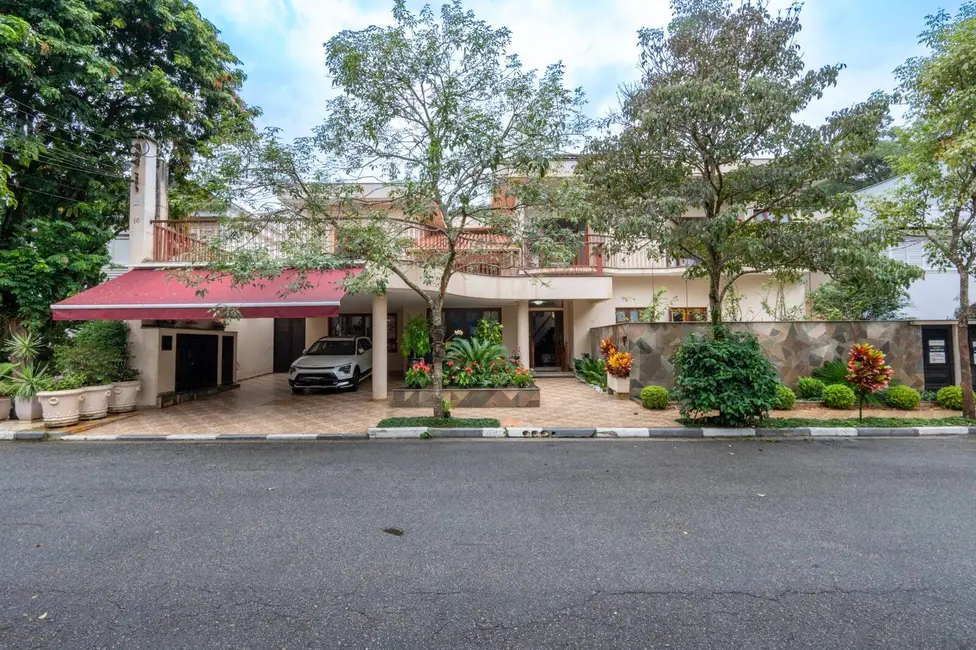 Foto 1 de Casa com 5 quartos à venda em Super Quadra Morumbi, São Paulo - SP