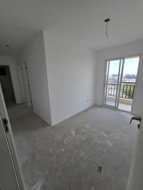 Foto 2 de Apartamento com 2 quartos à venda, 43m2 em Jardim Santa Rosa, Taboao Da Serra - SP