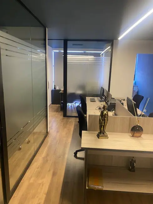Foto 1 de Sala Comercial à venda e para alugar, 57m2 em Santo Amaro, São Paulo - SP