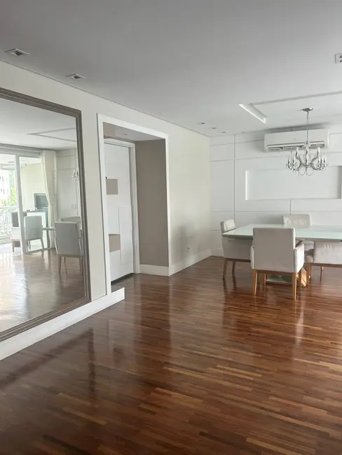 Foto 3 de Apartamento com 3 quartos para alugar, 142m2 em Jardim Monte Kemel, São Paulo - SP