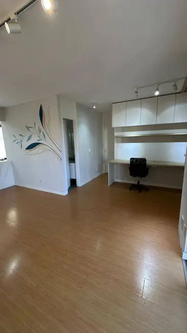 Foto 3 de Apartamento com 2 quartos à venda, 67m2 em Vila Suzana, São Paulo - SP