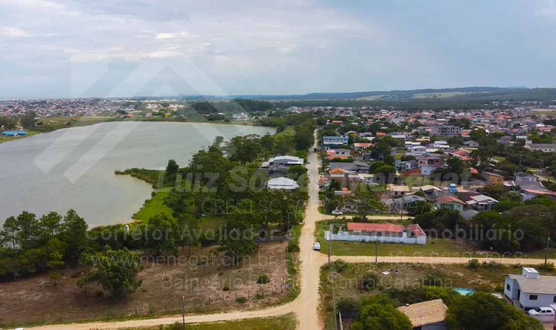 Foto 3 de Terreno / Lote à venda, 550m2 em Balneario Rincao - SC