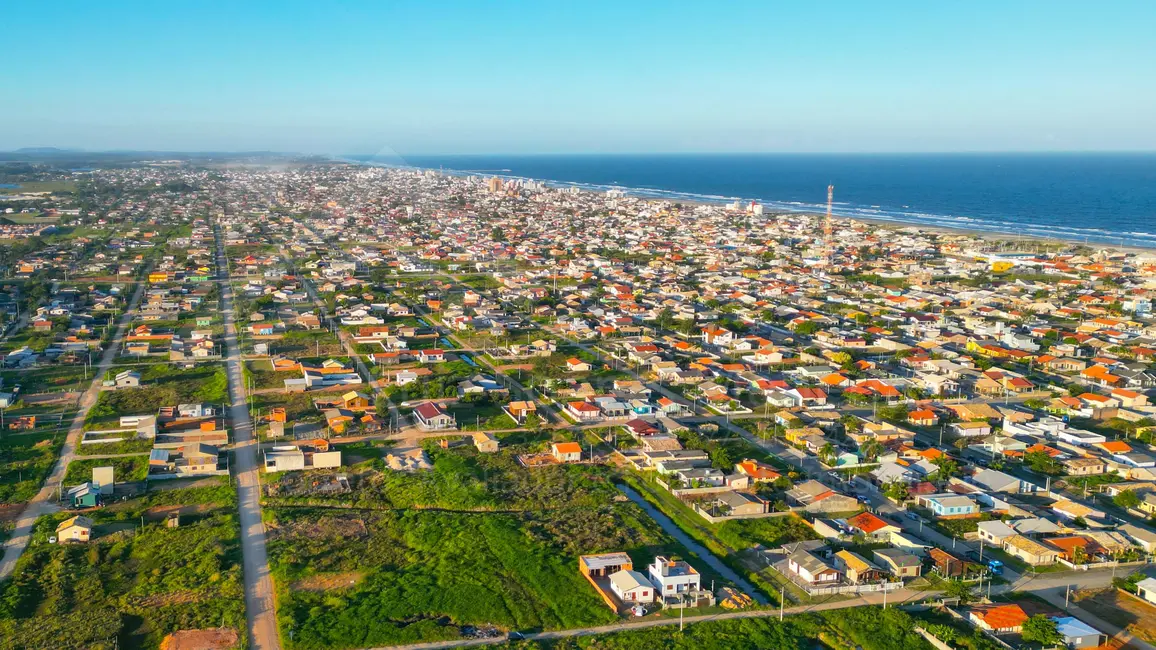 Casa com 2 quartos à venda, 56m2 em Balneario Rincao - SC - imagem 6 Foto 6 de Casa com 2 quartos à venda, 56m2 em Balneario Rincao - SC