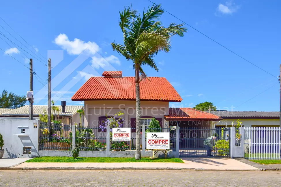 Casa com 5 quartos à venda, 190m2 em Centro, Balneario Rincao - SC - imagem 1 Foto 1 de Casa com 5 quartos à venda, 190m2 em Centro, Balneario Rincao - SC