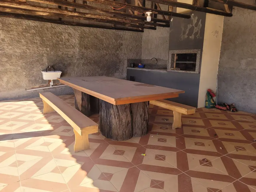 Casa com 3 quartos à venda, 180m2 em Balneario Rincao - SC - imagem 5 Foto 5 de Casa com 3 quartos à venda, 180m2 em Balneario Rincao - SC