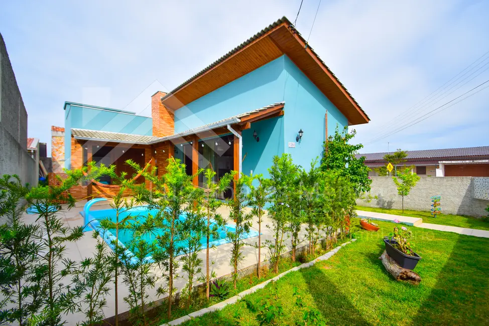 Casa com 2 quartos à venda, 100m2 em Centro, Balneario Rincao - SC - imagem 6 Foto 6 de Casa com 2 quartos à venda, 100m2 em Centro, Balneario Rincao - SC