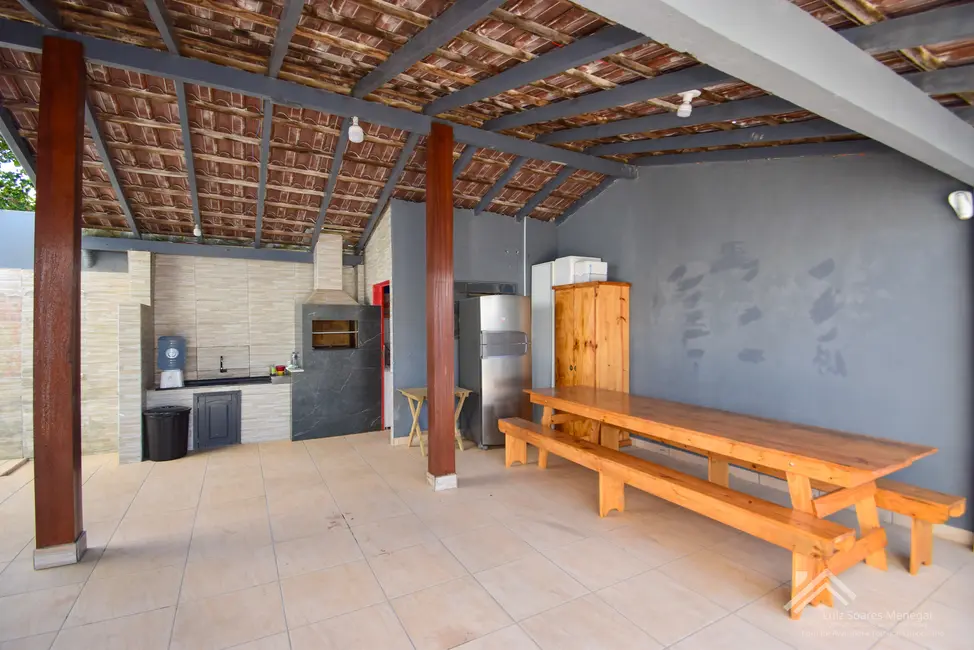 Casa com 3 quartos à venda em Balneario Rincao - SC - imagem 9 Foto 9 de Casa com 3 quartos à venda em Balneario Rincao - SC