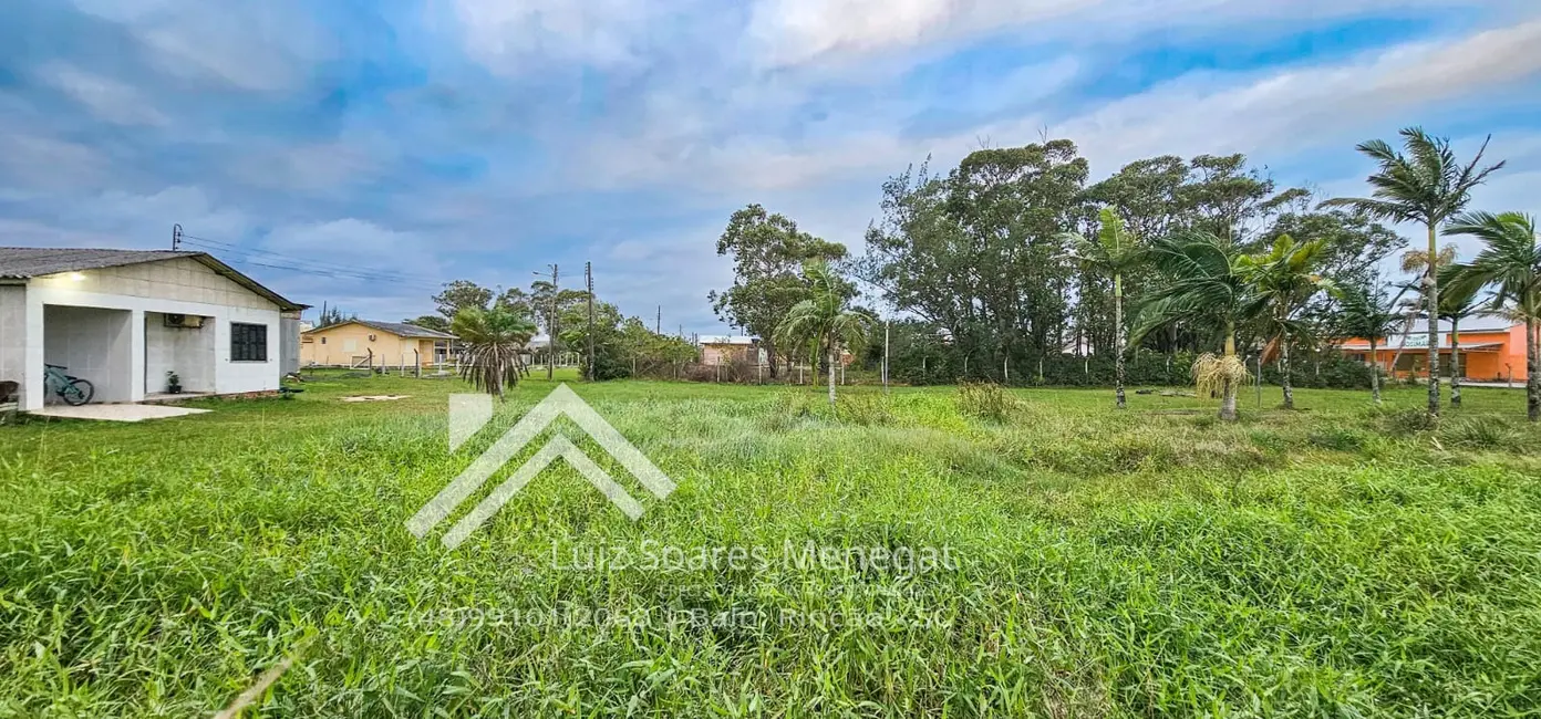 Foto 4 de Terreno / Lote à venda em Balneario Rincao - SC