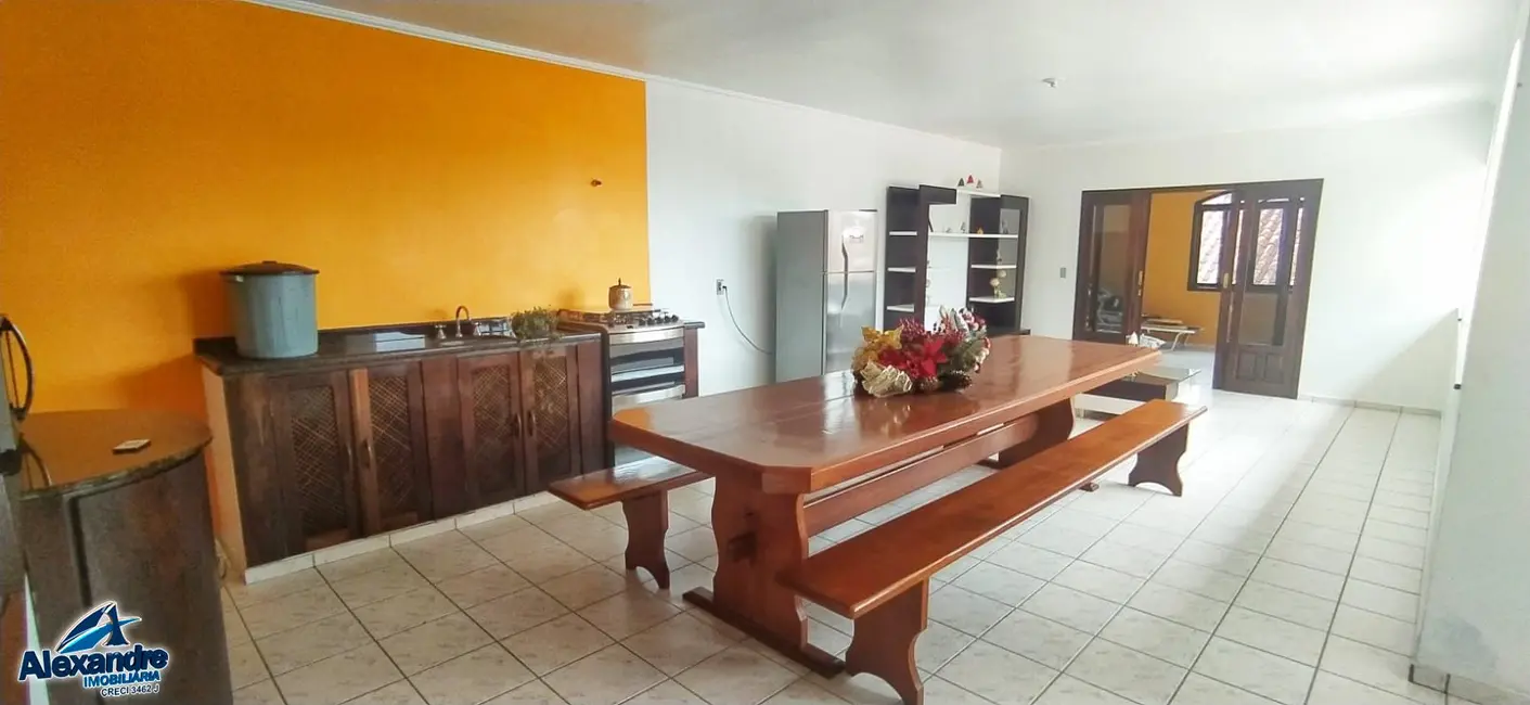 Foto 9 de Casa com 4 quartos à venda, 300m2 em Tifa Martins, Jaragua Do Sul - SC