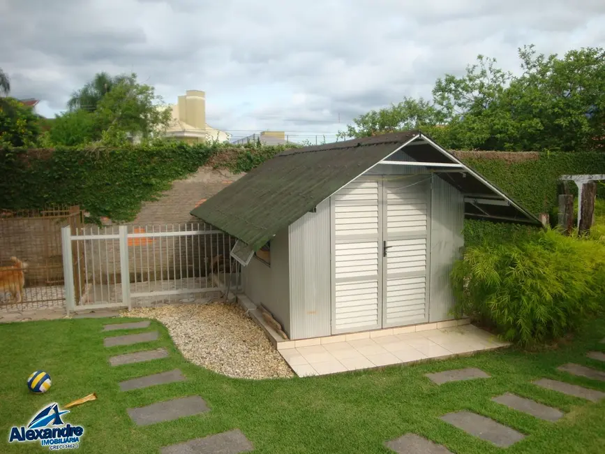 Casa com 4 quartos à venda, 360m2 em Amizade, Jaragua Do Sul - SC - imagem 9 Foto 9 de Casa com 4 quartos à venda, 360m2 em Amizade, Jaragua Do Sul - SC