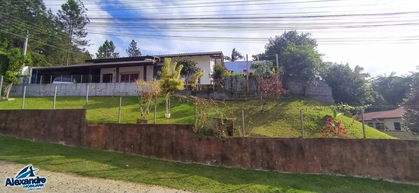 Foto 1 de Casa com 3 quartos à venda, 186m2 em Vila Lenzi, Jaragua Do Sul - SC