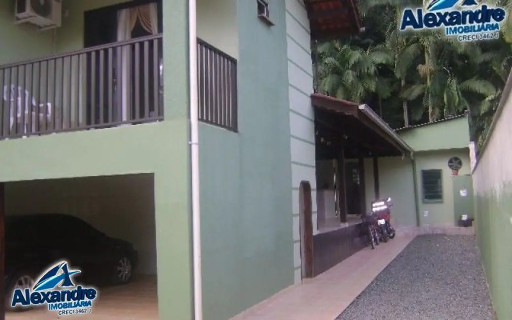 Foto 8 de Casa com 3 quartos à venda, 255m2 em São Luís, Jaragua Do Sul - SC