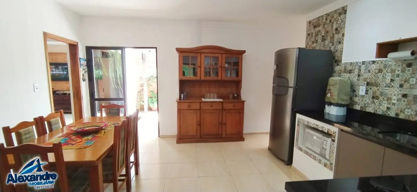 Casa com 6 quartos à venda, 235m2 em Vila Nova, Jaragua Do Sul - SC - imagem 9 Foto 9 de Casa com 6 quartos à venda, 235m2 em Vila Nova, Jaragua Do Sul - SC