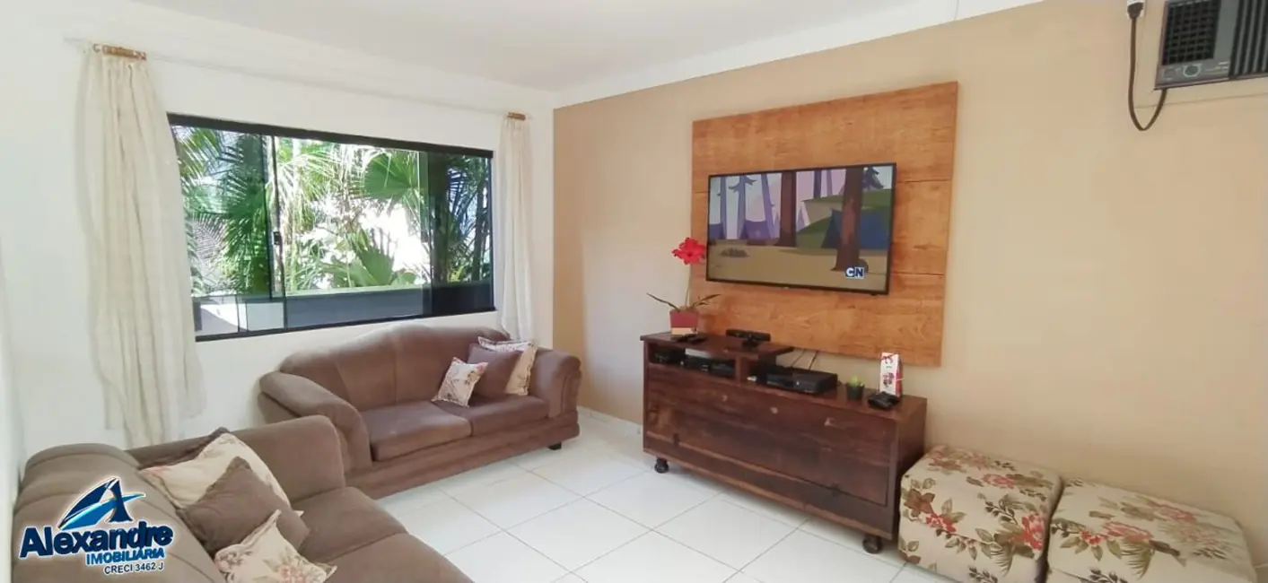 Casa com 6 quartos à venda, 235m2 em Vila Nova, Jaragua Do Sul - SC - imagem 3 Foto 3 de Casa com 6 quartos à venda, 235m2 em Vila Nova, Jaragua Do Sul - SC